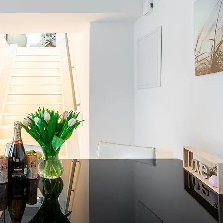 Haus Himmelglueck - Himmel Mit Terrasse & 2 Schlafzimmer